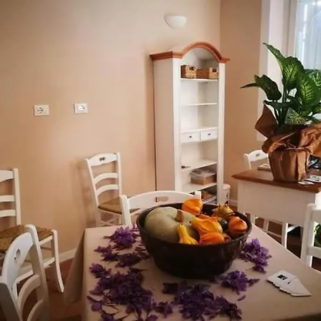 Inn 700enolocanda Santa Giuletta