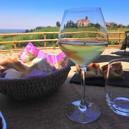 700enolocanda Santa Giuletta