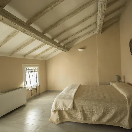 Herberg 700enolocanda 3*