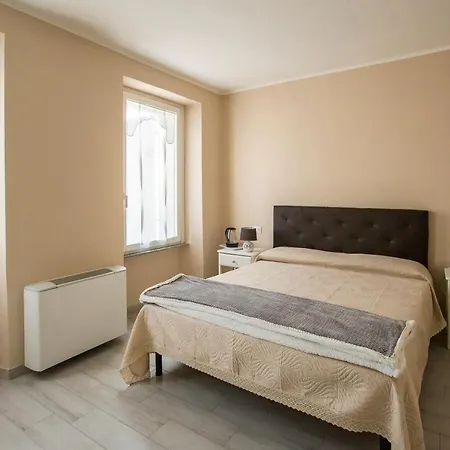 700enolocanda 3* Santa Giuletta